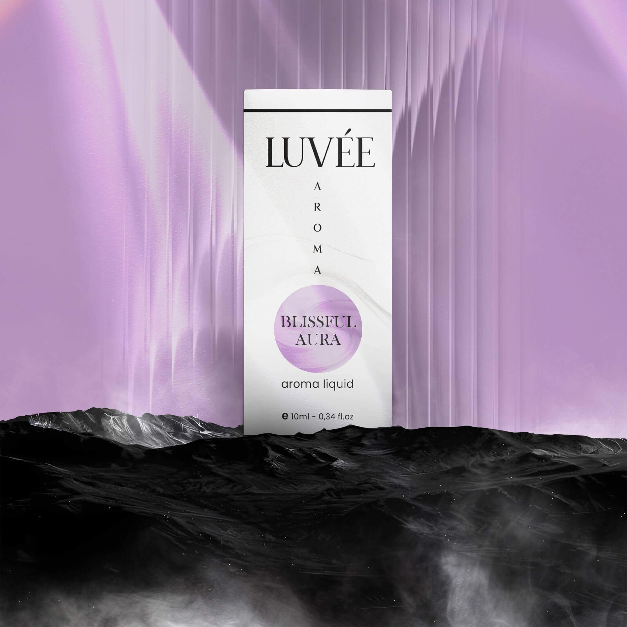 Uplifting essential oil Blissful Aura by Luvée – calming natural diffuser oil with soft floral and airy notes.